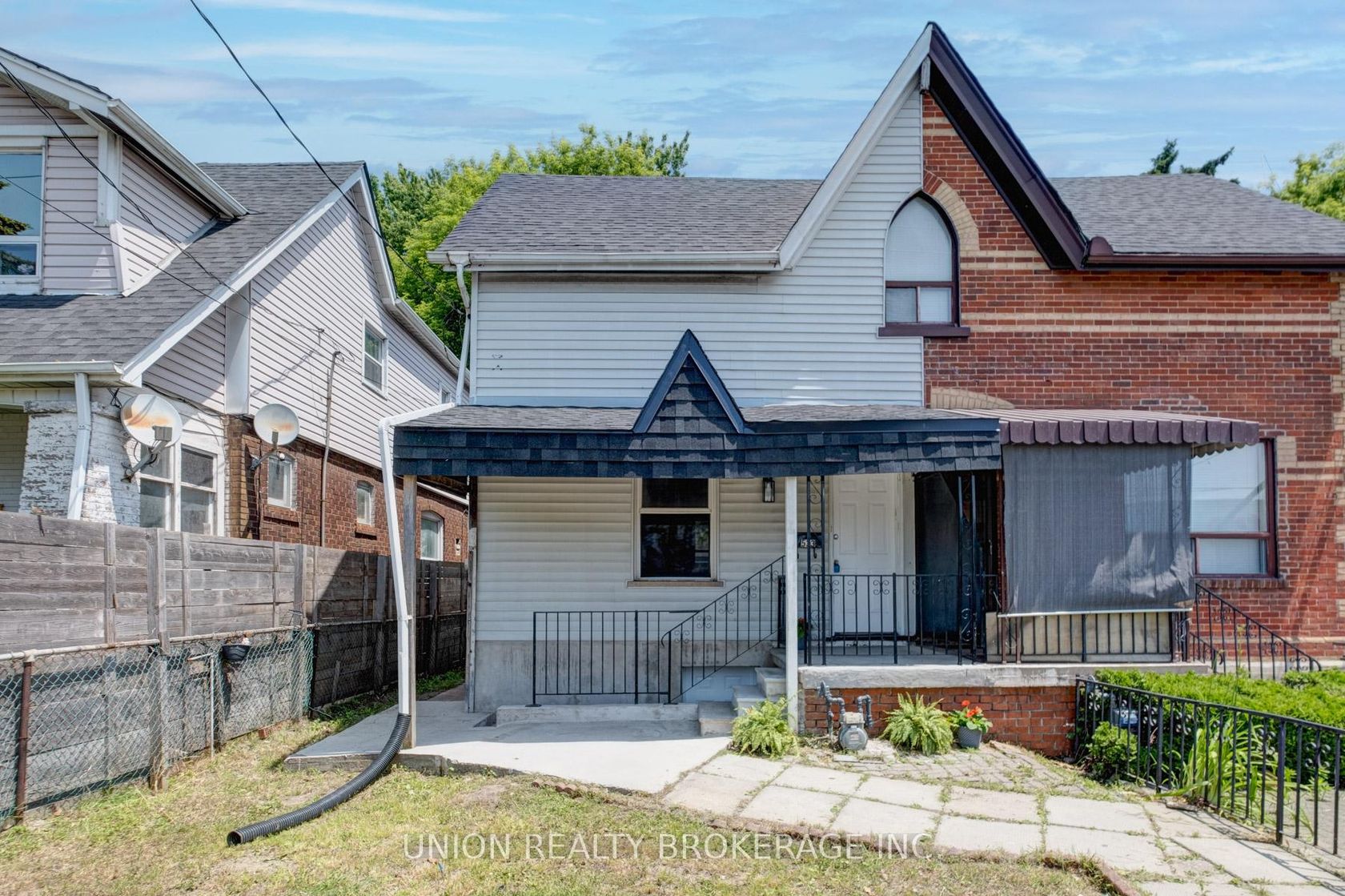 533 Victoria Park Avenue, Oakridge, Toronto 