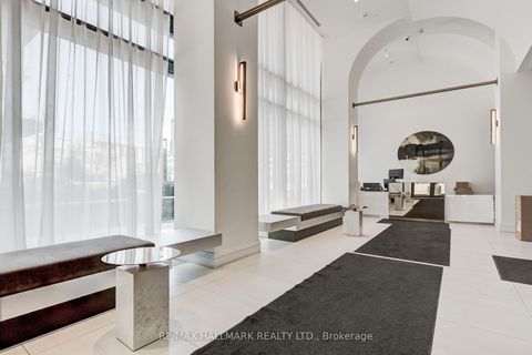 Photo 21 at 2902 - 39 Roehampton Avenue, Mount Pleasant West, Toronto