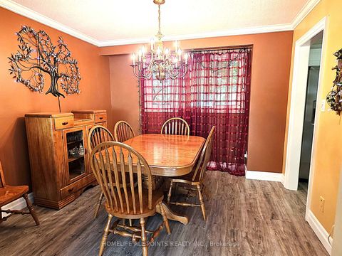 Photo 5 at 188 BROWNING Trail, Letitia Heights, Barrie Photo 5 at 188 BROWNING Trail, Letitia Heights, Barrie