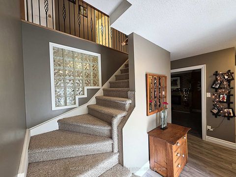 Photo 21 at 188 BROWNING Trail, Letitia Heights, Barrie Photo 21 at 188 BROWNING Trail, Letitia Heights, Barrie