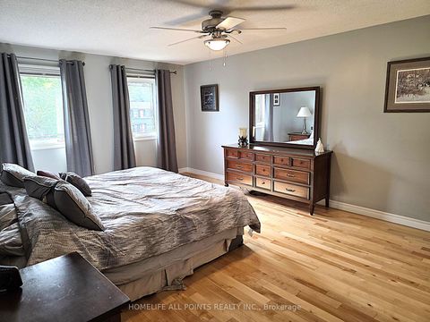 Photo 23 at 188 BROWNING Trail, Letitia Heights, Barrie