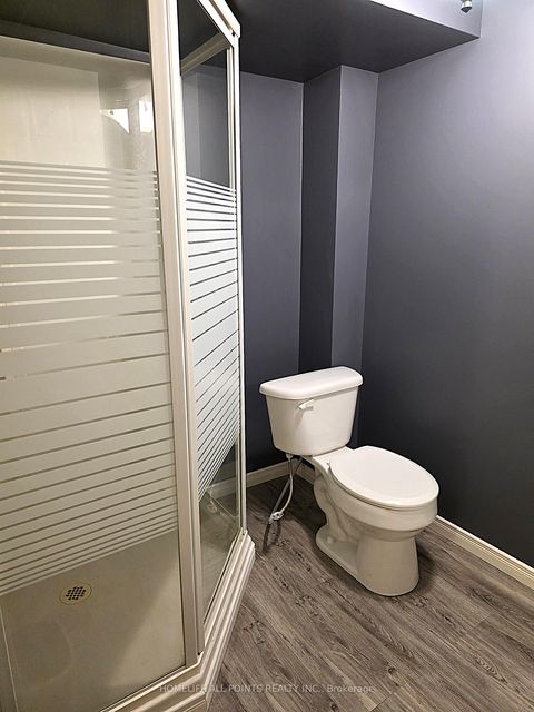 Photo 42 at 188 BROWNING Trail, Letitia Heights, Barrie