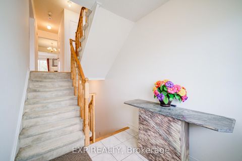 Photo 3 at 163 Sassafras Circle, Patterson, Vaughan