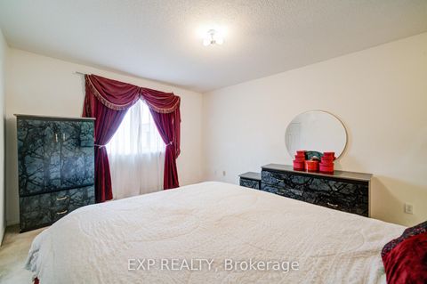 Photo 23 at 163 Sassafras Circle, Patterson, Vaughan