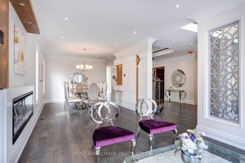 Photo 3 at 46 Yongehurst Road, North Richvale, Richmond Hill