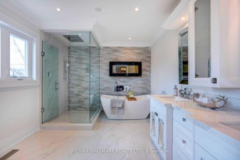 Photo 13 at 46 Yongehurst Road, North Richvale, Richmond Hill