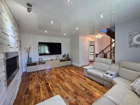 Photo 15 at 963 Northern Prospect Crescent, Wyndham, Newmarket