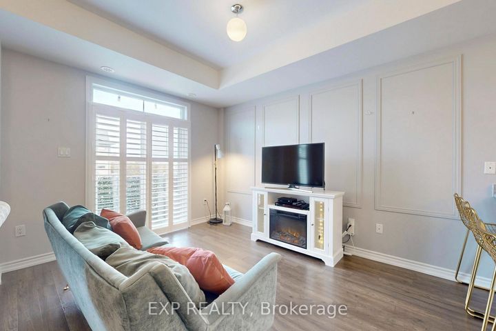 Photo 2 at 94 - 2584 William Jackson Drive, Duffin Heights, Pickering