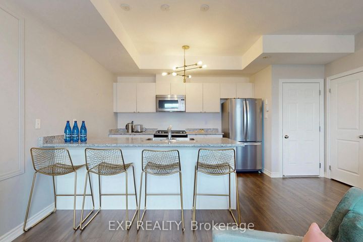 Photo 3 at 94 - 2584 William Jackson Drive, Duffin Heights, Pickering