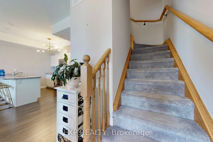 Photo 12 at 94 - 2584 William Jackson Drive, Duffin Heights, Pickering