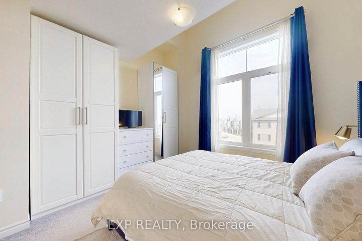 Photo 16 at 94 - 2584 William Jackson Drive, Duffin Heights, Pickering