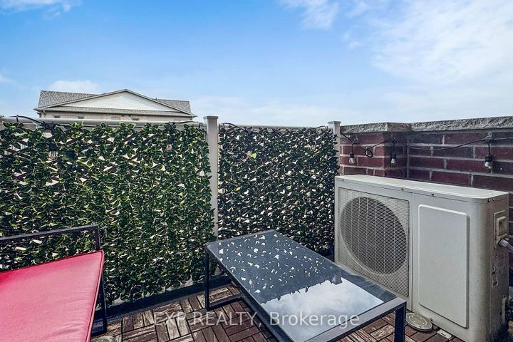 Photo 29 at 94 - 2584 William Jackson Drive, Duffin Heights, Pickering