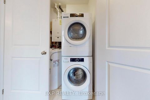 Photo 24 at 94 - 2584 William Jackson Drive, Duffin Heights, Pickering