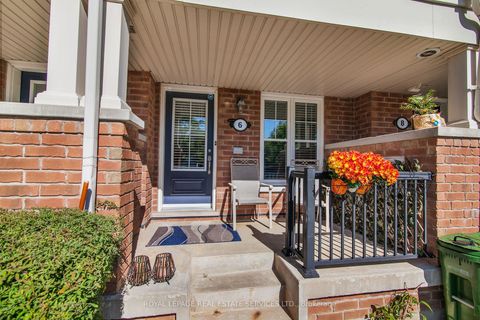 Photo 1 at 6 Tranter Trail, Birchmount, Toronto