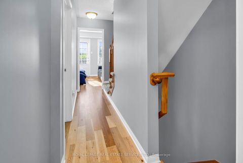 Photo 13 at 6 Tranter Trail, Birchmount, Toronto