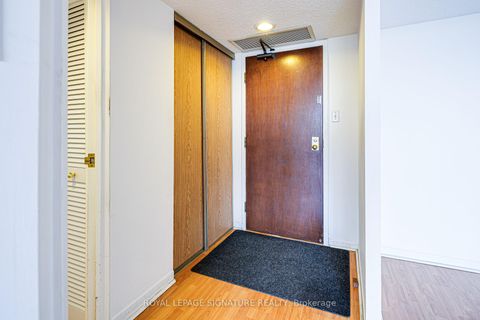 Photo 9 at 405 - 150 Alton Towers Circle, Milliken, Toronto
