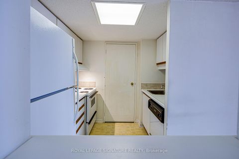 Photo 16 at 405 - 150 Alton Towers Circle, Milliken, Toronto