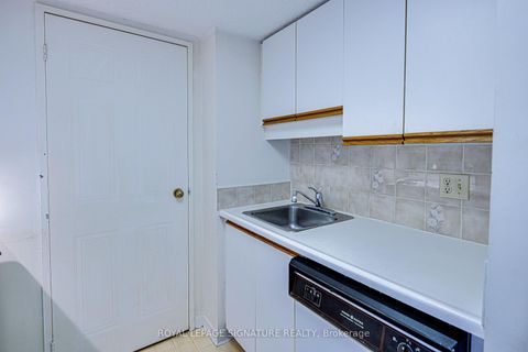 Photo 18 at 405 - 150 Alton Towers Circle, Milliken, Toronto