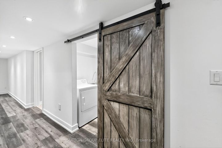 Photo 41 at 4307 Trail Blazer Way, Hurontario, Mississauga