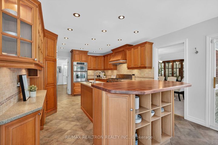 Photo 14 at 351 Kirby Crescent, Glenway Estates, Newmarket