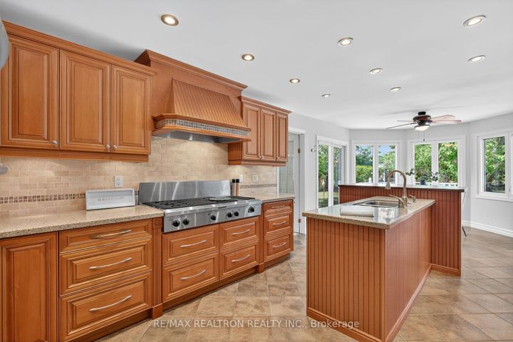 Photo 16 at 351 Kirby Crescent, Glenway Estates, Newmarket