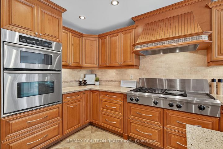 Photo 17 at 351 Kirby Crescent, Glenway Estates, Newmarket