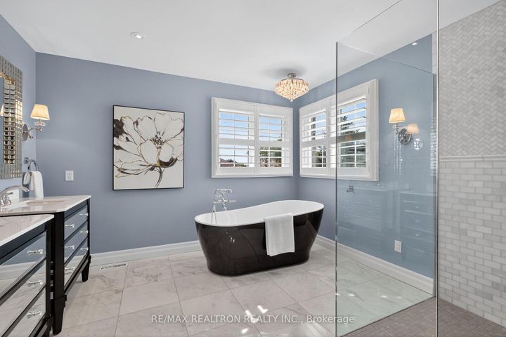 Photo 28 at 351 Kirby Crescent, Glenway Estates, Newmarket