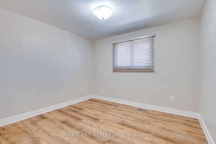 Photo 7 at 11 Maitland Avenue, Greeningdon, Hamilton