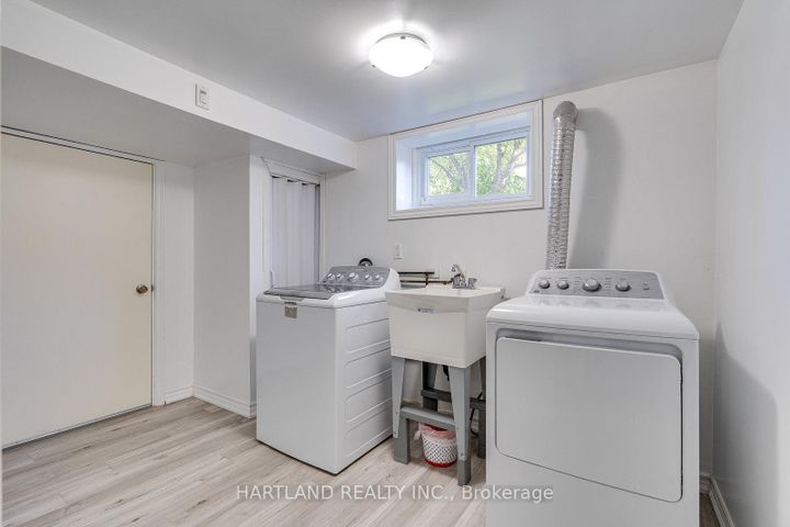Photo 22 at 11 Maitland Avenue, Greeningdon, Hamilton