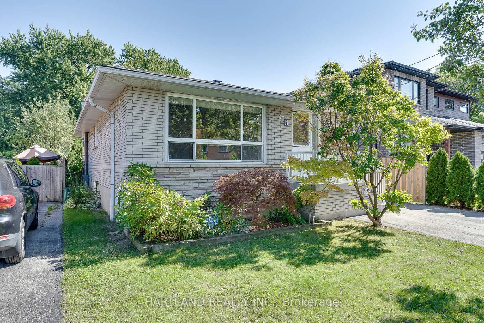 11 Maitland Avenue, Greeningdon, Hamilton 2