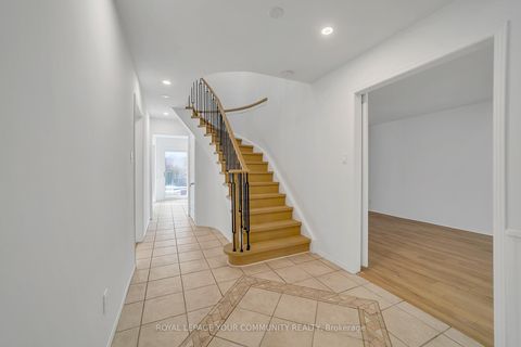 Photo 5 at 391 Hickling Trail, Grove East, Barrie