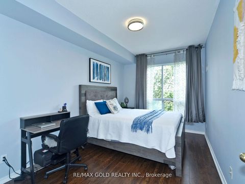 Photo 33 at 404 - 2 Maison Parc Court N, Lakeview Estates, Vaughan