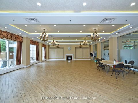 Photo 42 at 404 - 2 Maison Parc Court N, Lakeview Estates, Vaughan