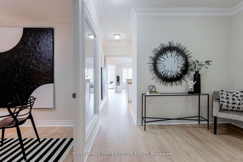 Photo 21 at 208 - 2 Clairtrell Road, Willowdale East, Toronto