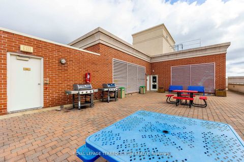 Photo 28 at 208 - 2 Clairtrell Road, Willowdale East, Toronto