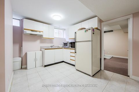 Photo 38 at 28 Valley Centre Drive S, Rouge E11, Toronto