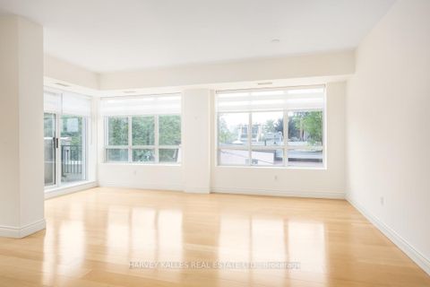 Photo 22 at 302 - 77 McMurrich Street, Annex, Toronto