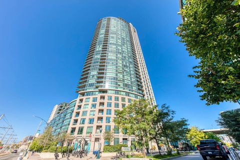 Photo 0 at 709 - 219 Fort York Boulevard, Niagara, Toronto