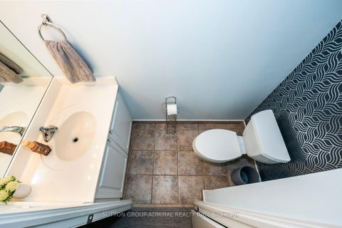 Photo 14 at 709 - 219 Fort York Boulevard, Niagara, Toronto