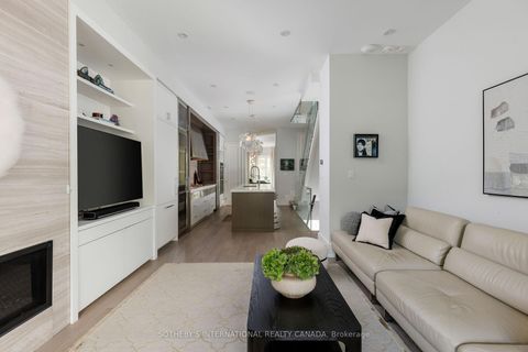 Photo 13 at 7 Thurloe Avenue, Mount Pleasant West, Toronto