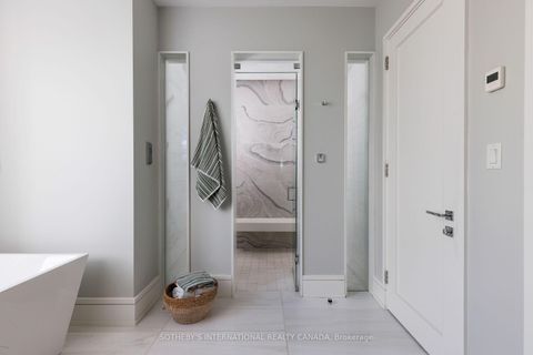 Photo 29 at 7 Thurloe Avenue, Mount Pleasant West, Toronto