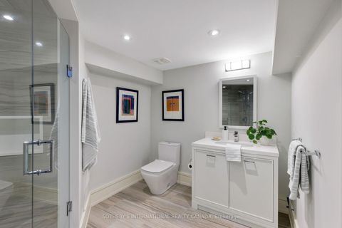 Photo 31 at 7 Thurloe Avenue, Mount Pleasant West, Toronto