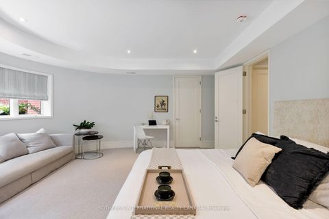 Photo 33 at 7 Thurloe Avenue, Mount Pleasant West, Toronto