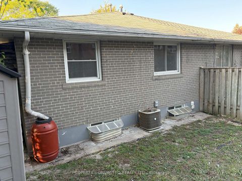 Photo 3 at 228 Penn Avenue S, London, Newmarket