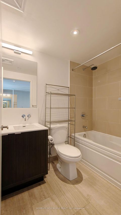 Photo 9 at 4810 - 88 Harbour Street, Waterfront Communities C1, Toronto