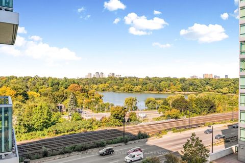 Photo 19 at 906 - 1910 Lake Shore Blvd Boulevard W, South Parkdale, Toronto