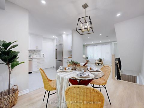 Photo 10 at 61 Plum Tree Way, Branson, Toronto
