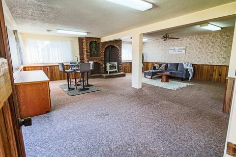 Photo 17 at 121 Northview Avenue, Blue Grass Meadows, Whitby