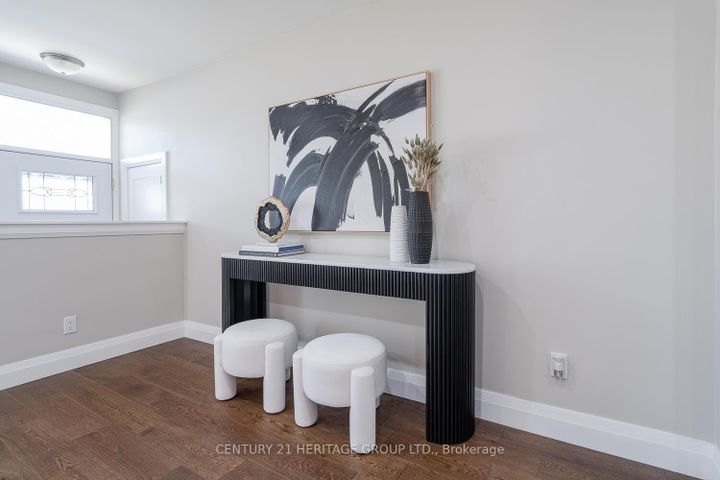 Photo 12 at 254 Demaine Crescent, Crosby, Richmond Hill