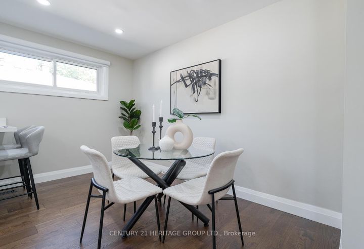 Photo 13 at 254 Demaine Crescent, Crosby, Richmond Hill